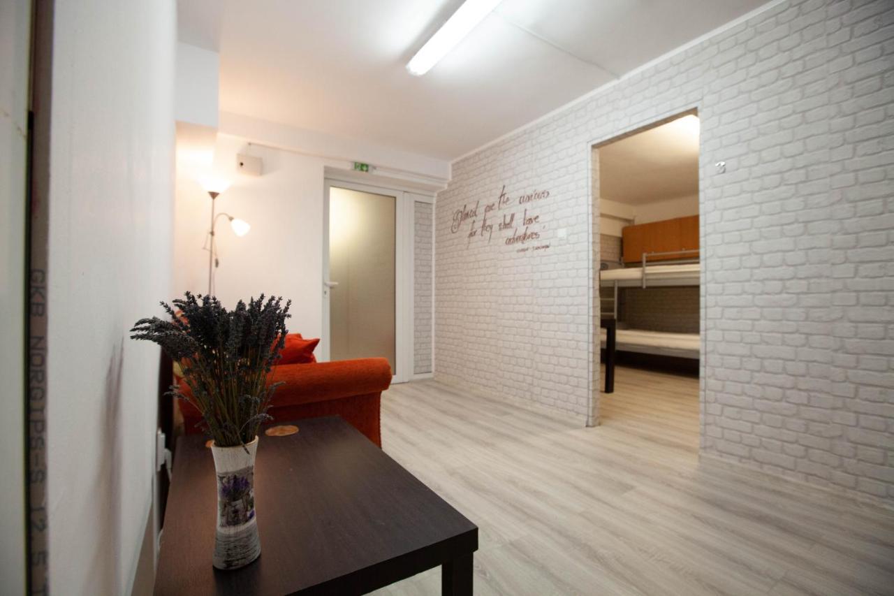 Oradea Central Hostel Dış mekan fotoğraf