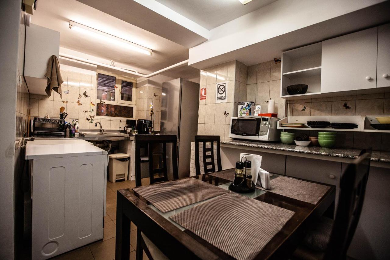 Oradea Central Hostel Dış mekan fotoğraf